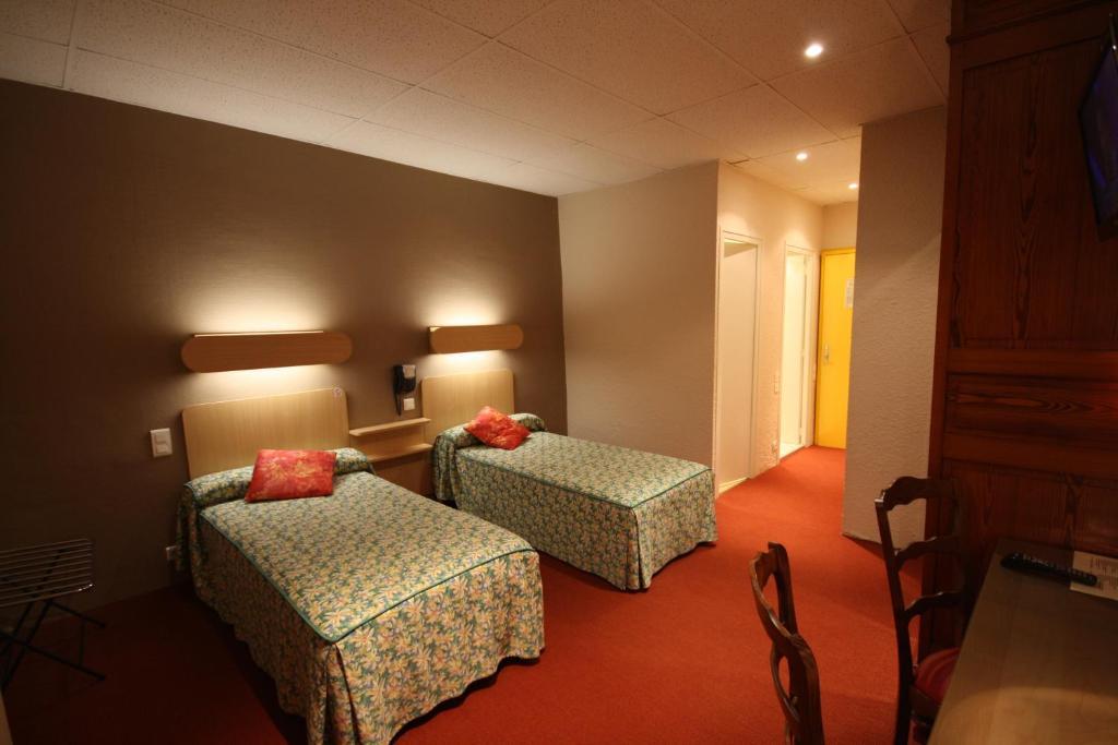 Logis Hotel L'Ange Couronne Belleville-sur-Saône Δωμάτιο φωτογραφία
